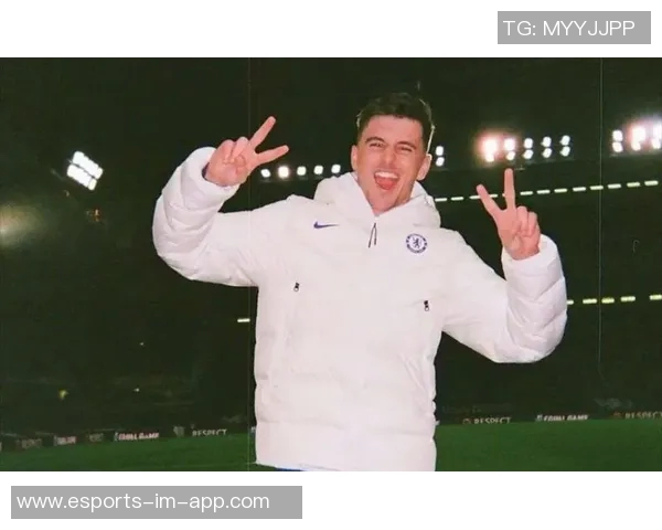 颜值与球技并存新一代足球新星引领潮流风尚