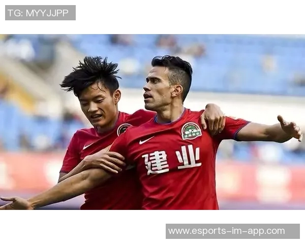 建业足球外援球星历程回顾与未来发展展望